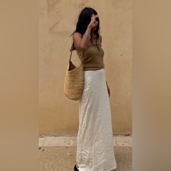 White linen maxi skirt - Picture 4 of 10